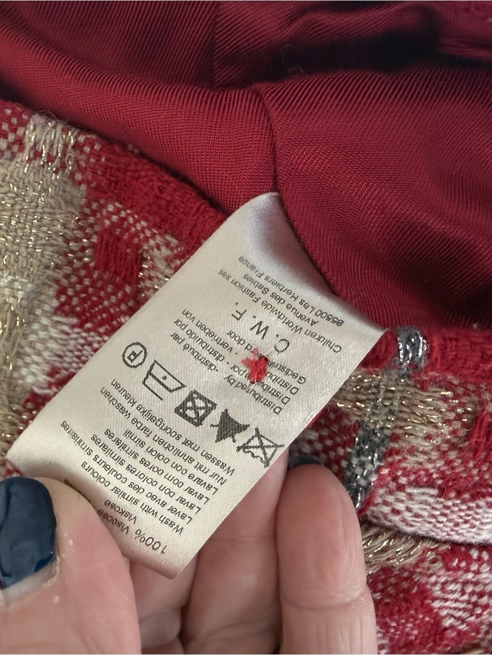 Burberry coat girl 5T wool red hood zip - Picture 6 of 6